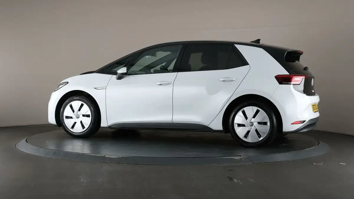2020-volkswagen-id3-e-business-big-69