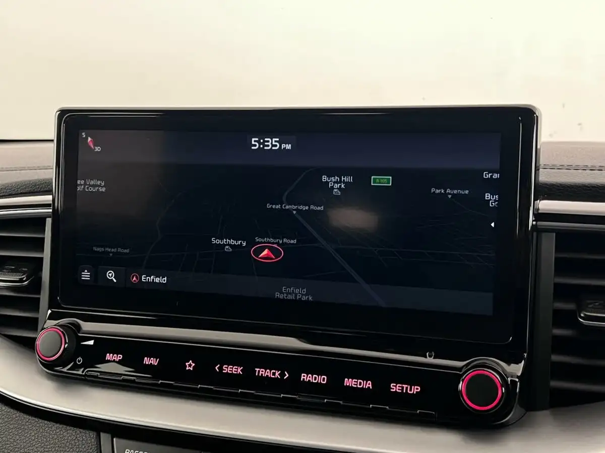 2021-kia-pro-ceed-15-t-gdi-gt-line-big-25