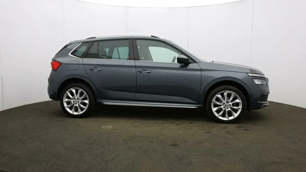 2020-skoda-kamiq-15-tsi-se-l-hatchback-big-41