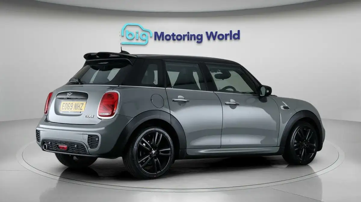 2019-mini-cooper-15-cooper-sport-hatchback-5d-big-7