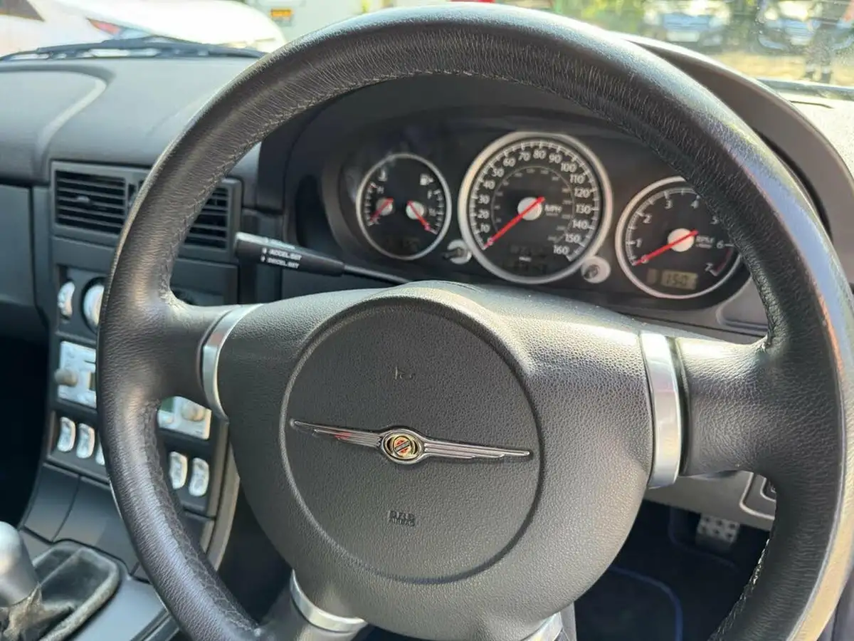 2006-chrysler-crossfire-32-big-9