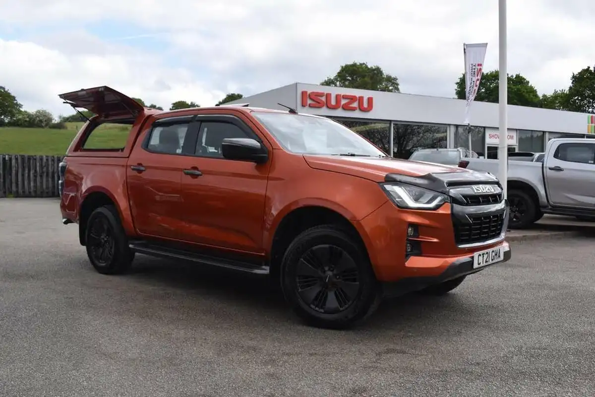 2021-isuzu-d-max-19td-v-cross-auto-big-0