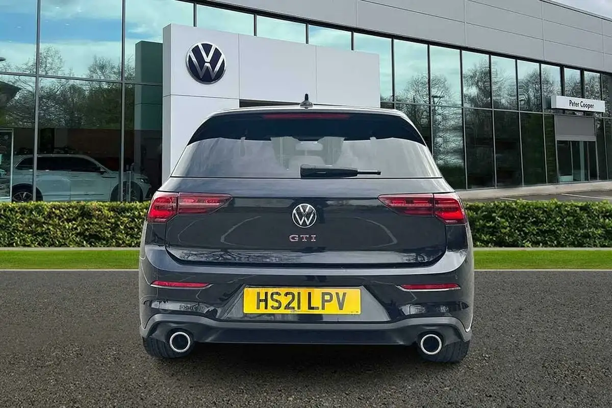 2021-volkswagen-golf-20-tsi-gti-dsg-big-8