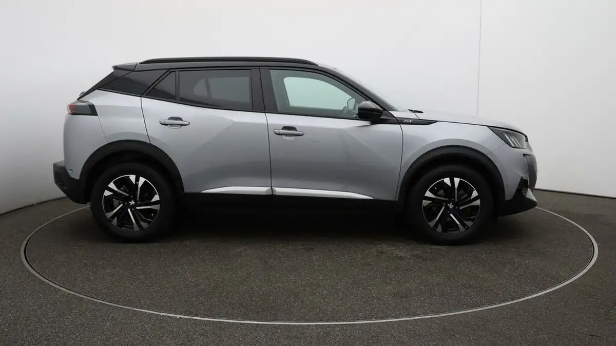 2022-peugeot-2008-suv-12-puretech-gt-big-41