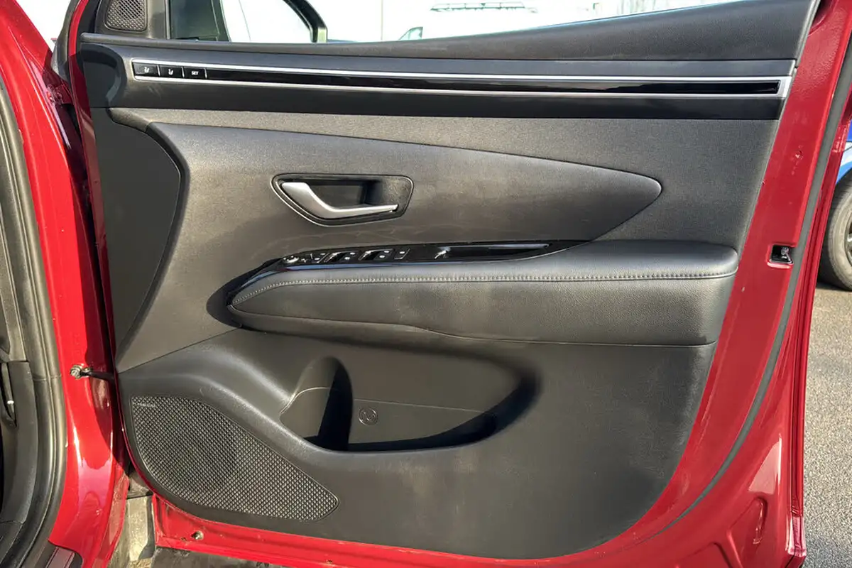 2021-hyundai-tucson-16-t-gdi-ultimate-150ps-big-24