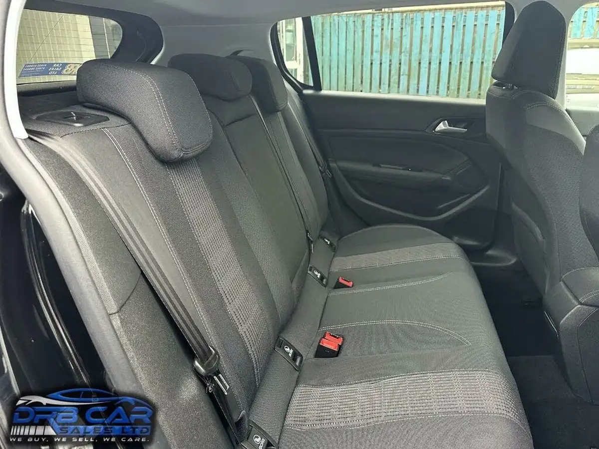 2021-peugeot-308-15-bluehdi-allure-big-15
