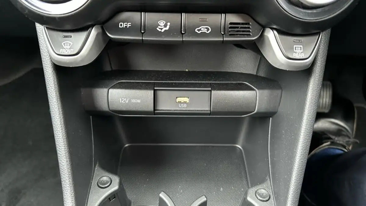 2023-kia-picanto-10-3-big-10