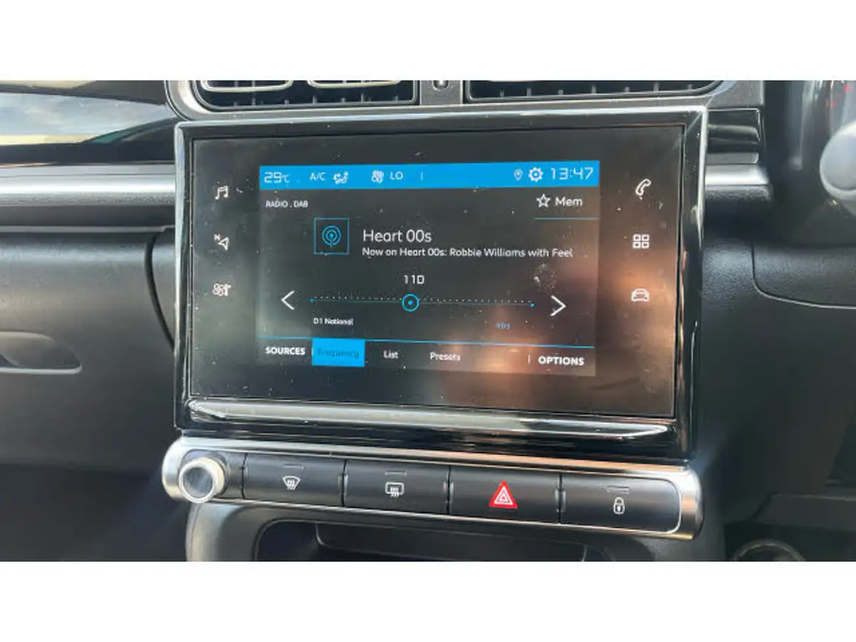 2023-citroen-c3-12-puretech-plus-83ps-big-11