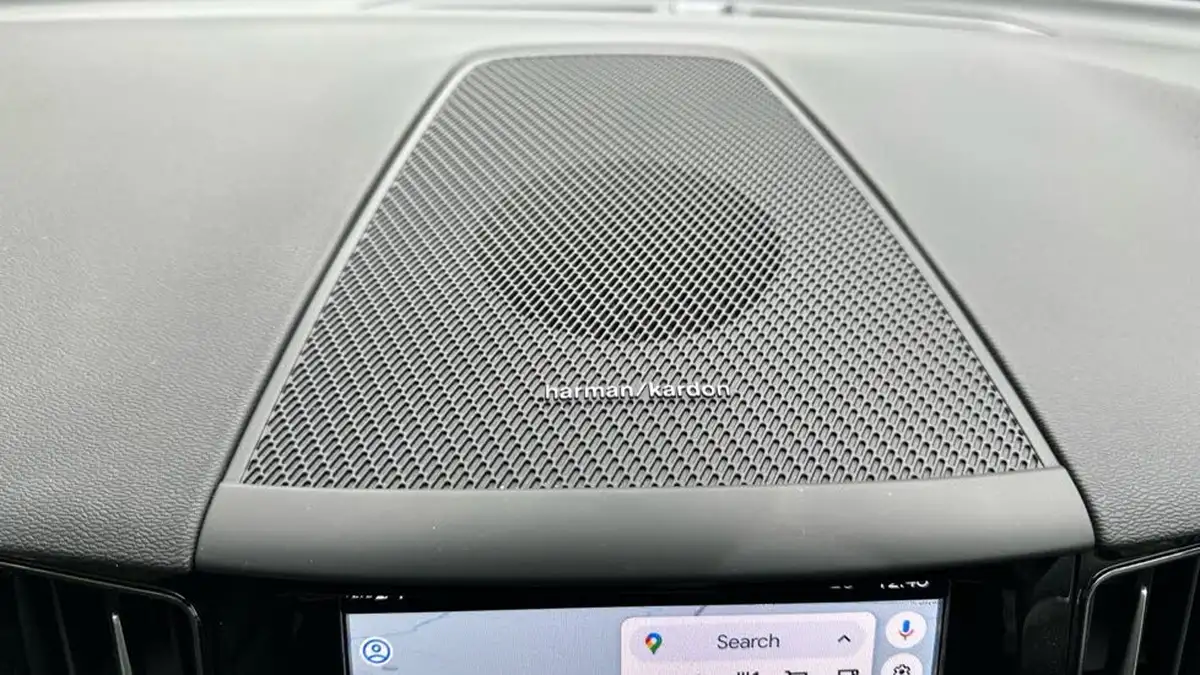 2024-volvo-xc60-20-b5-plus-big-39