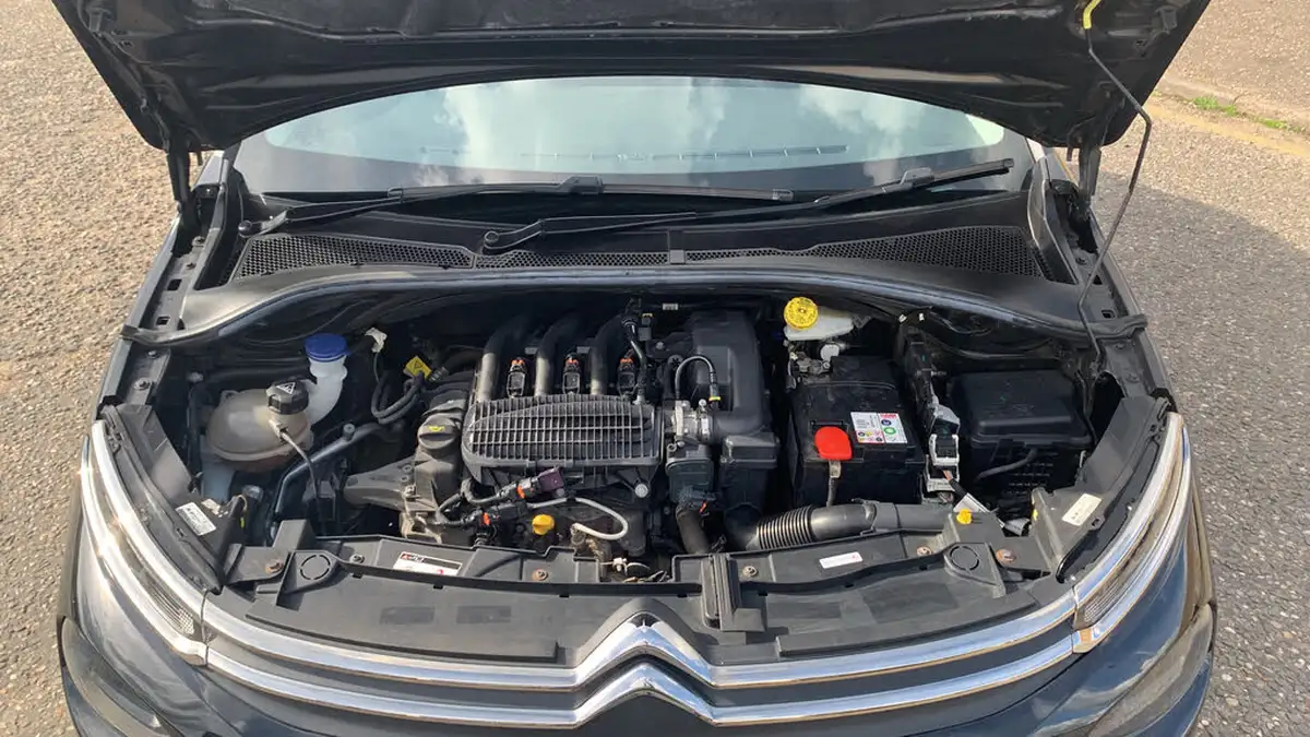 2018-citroen-c3-12-puretech-flair-nav-edition-82ps-big-17