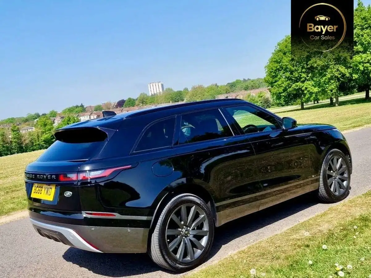 2018-land-rover-range-rover-velar-20-d180-r-dynamic-hse-big-23