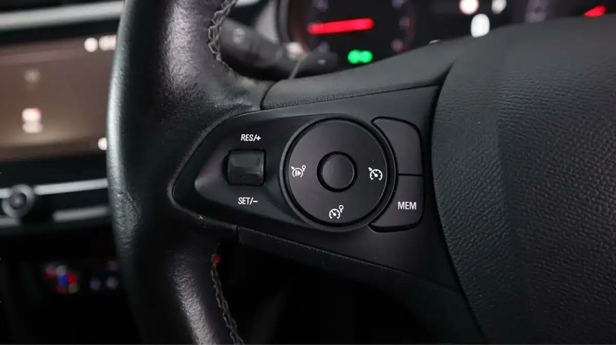 2020-vauxhall-corsa-12-turbo-se-premium-auto-big-20