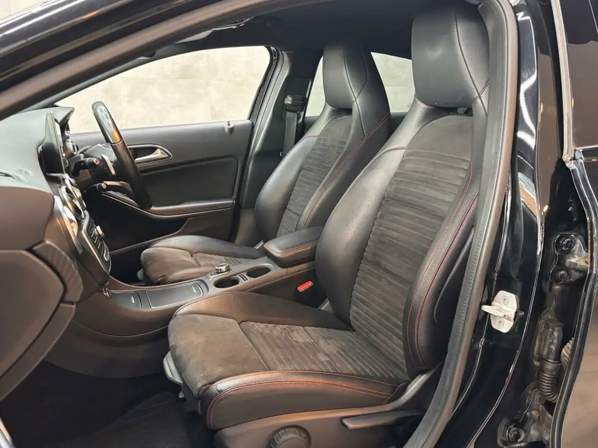 2017-mercedes-benz-a-class-21d-a200d-amg-line-premiumss-7g-dct-big-38