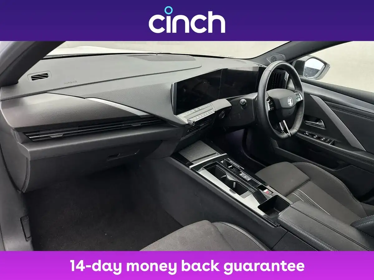 2023-vauxhall-astra-12-turbo-gs-sport-tourer-auto-big-9