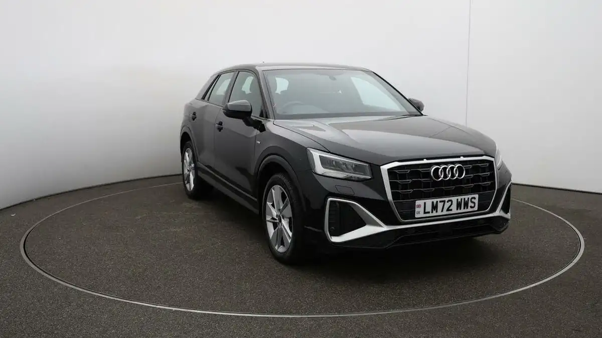 2022-audi-q2-15-35-tfsi-s-line-tronic-big-35