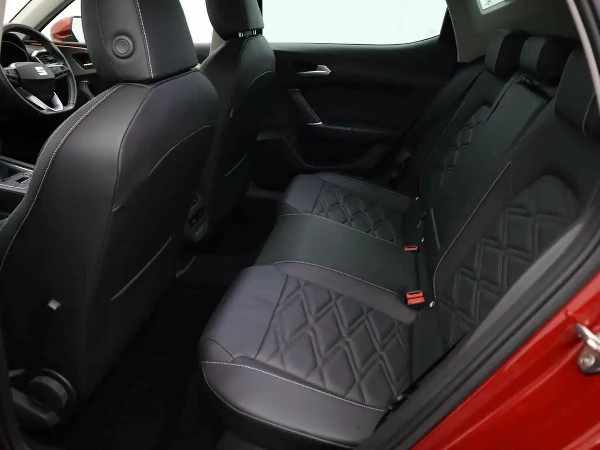 2021-seat-leon-15-tsi-evo-xcellence-lux-150ps-hatchback-big-14