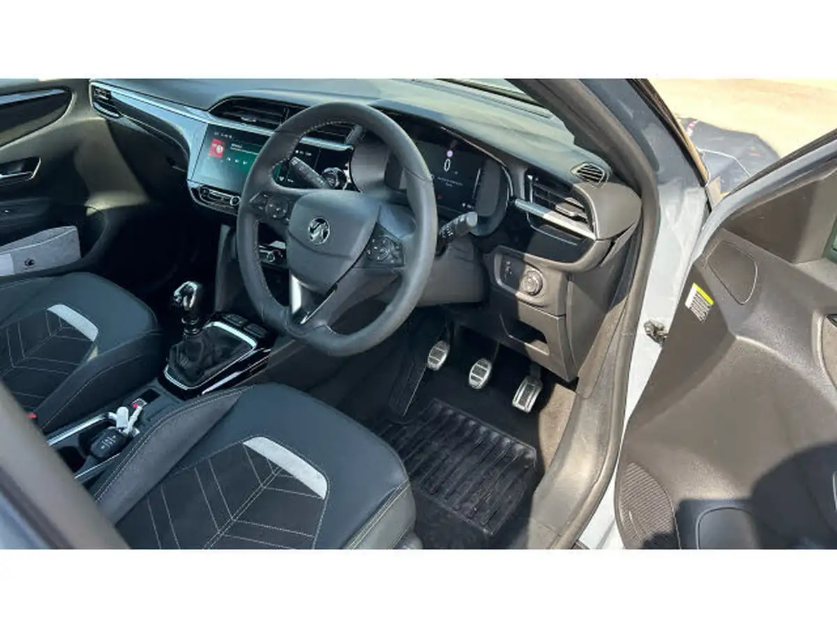 2024-vauxhall-corsa-12-turbo-ultimate-100ps-big-34