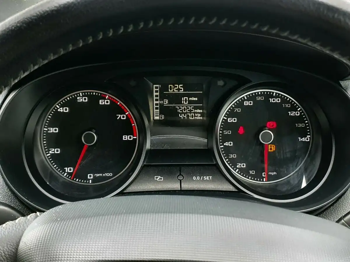 2013-seat-ibiza-14-toca-16v-85ps-hatchback-5d-big-29