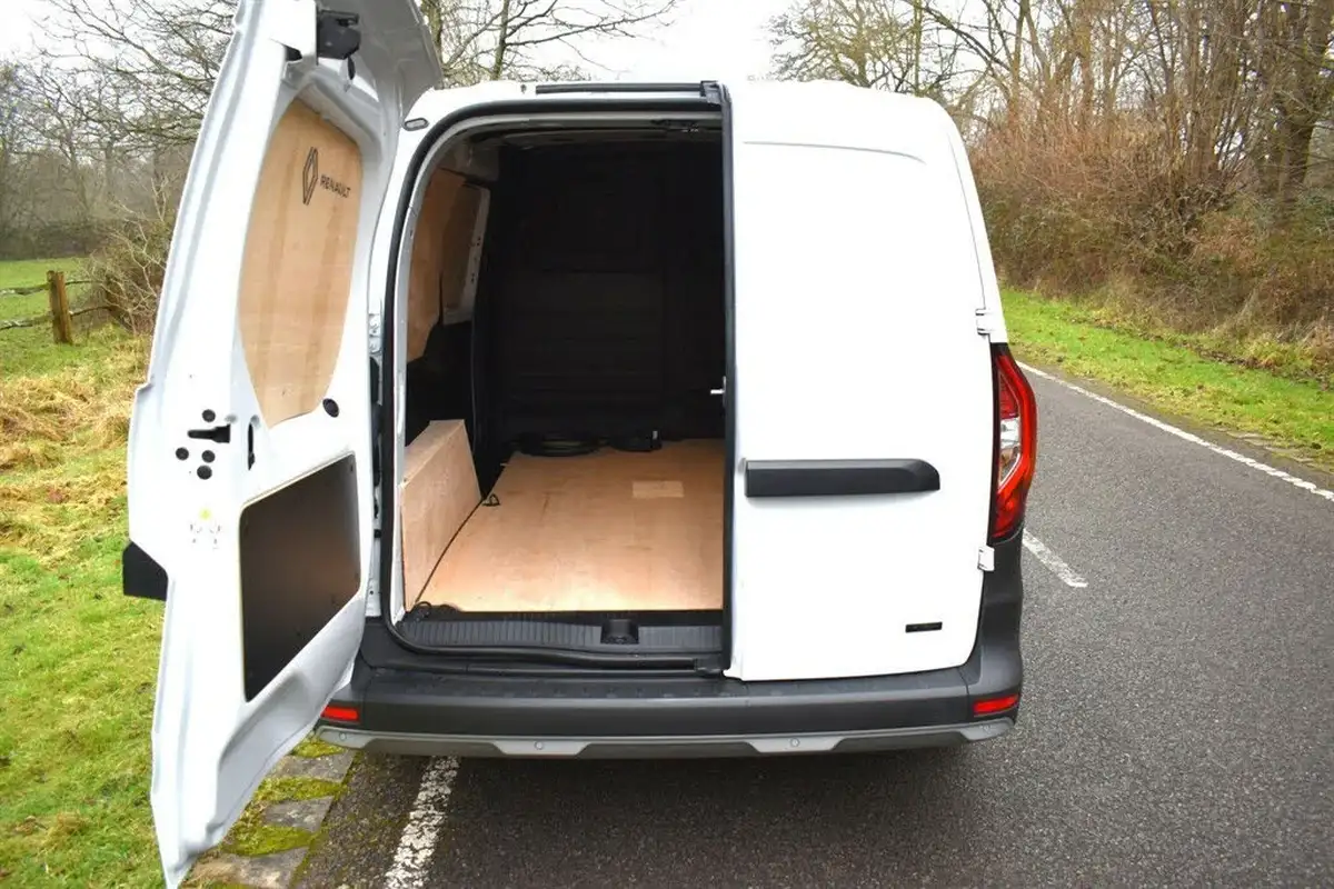 2024-renault-kangoo-e-ll21-e-tech-advance-rc-panel-big-41