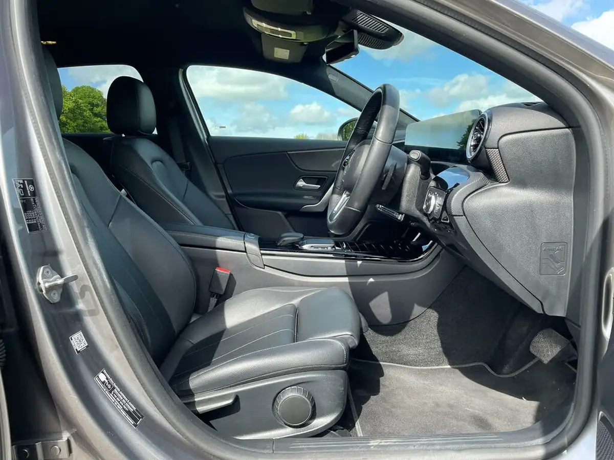 2021-mercedes-benz-a-class-13-a180-sport-executive-edition-hatchback-5d-7g-dct-big-22
