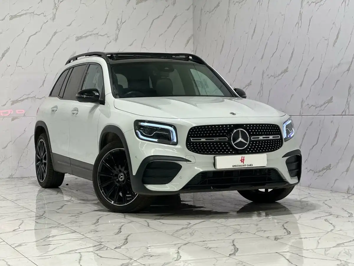 2023-mercedes-benz-glb-class-13-glb200-amg-line-premium-plus-night-edition-big-0