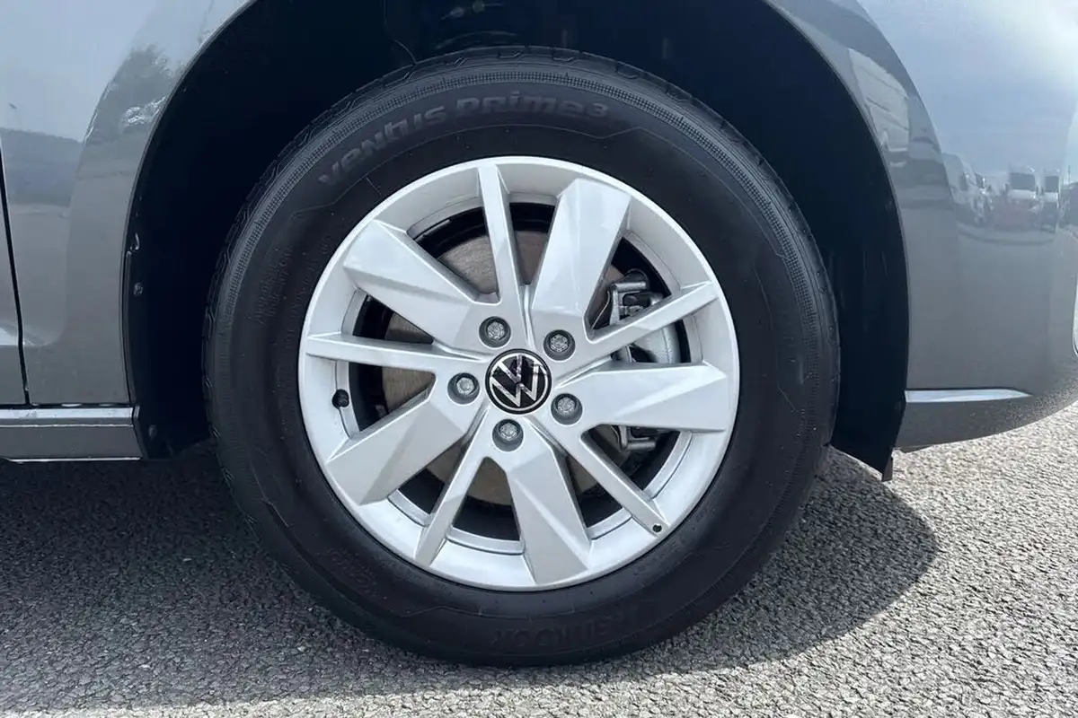 2025-volkswagen-caddy-maxi-20tdi-c20-maxi-cargo-commerce-pro-122pseu6d-dsg-big-8