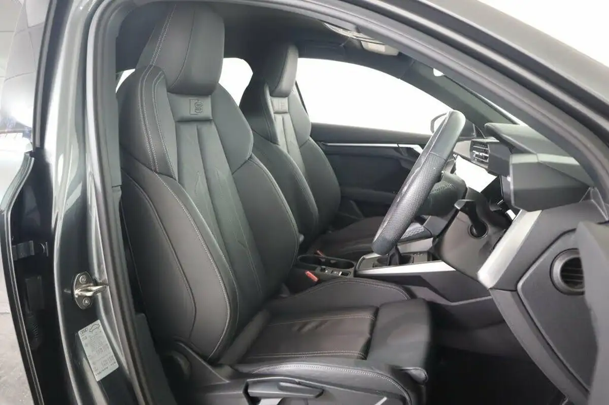 2023-audi-a3-15-35-tfsi-s-line-sportback-5d-big-10