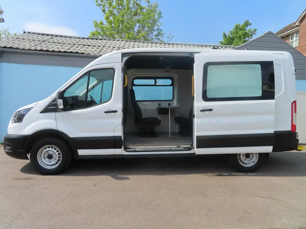 2022-ford-transit-20tdci-350-l3h2-leader-130pseu6dt-panel-van-big-12