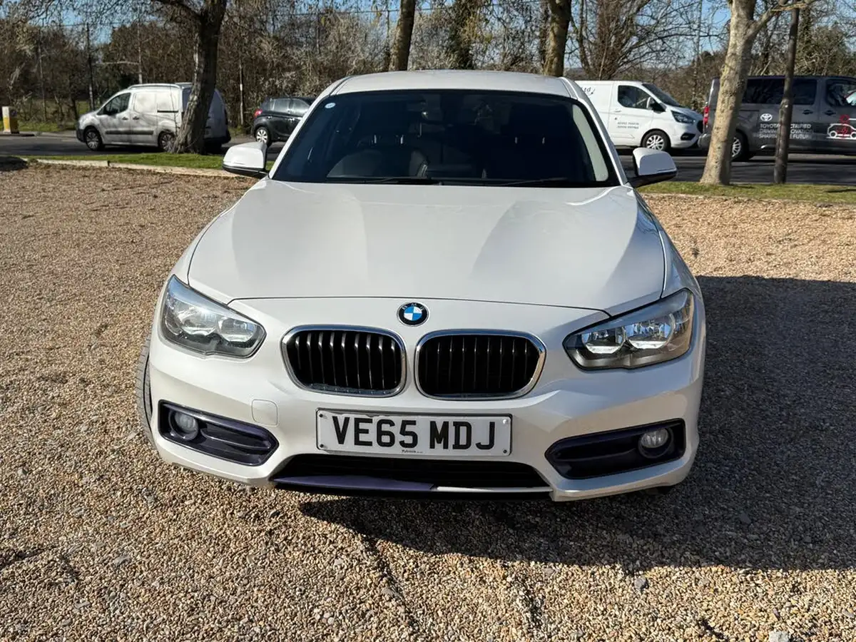 2016-bmw-1-series-15td-116d-sport-5d-big-10