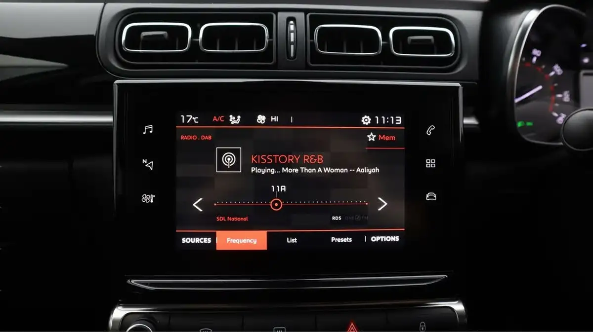 2019-citroen-c3-12-puretech-flair-110ps-ss-eat6-big-11