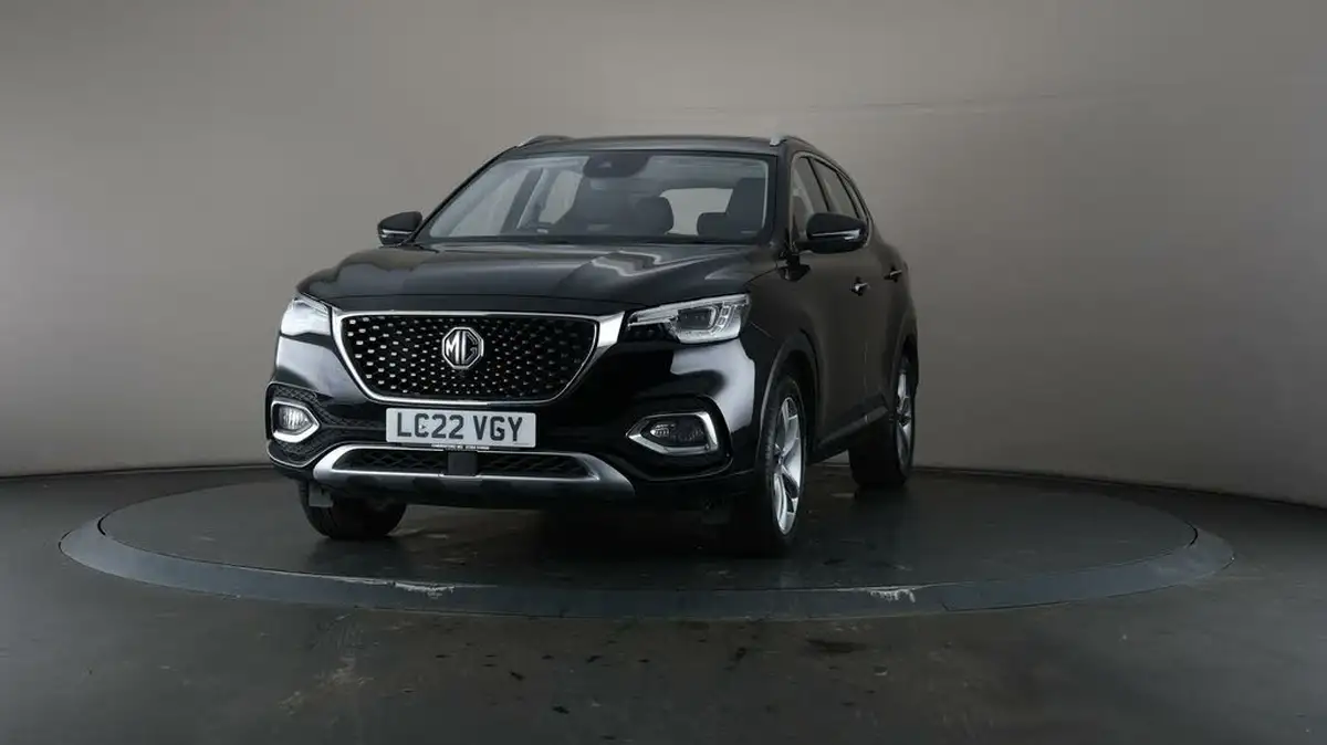 2022-mg-hs-15t-gdi-exclusive-162ps-big-38
