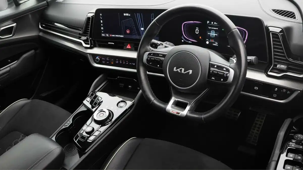 2022-kia-sportage-16-t-gdi-gt-line-226bhp-hev-1598cc-auto-big-8