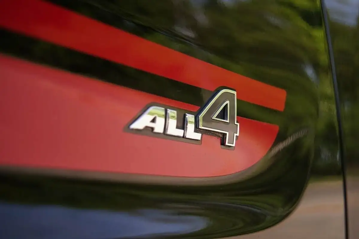 2019-mini-countryman-20-john-cooper-works-big-45