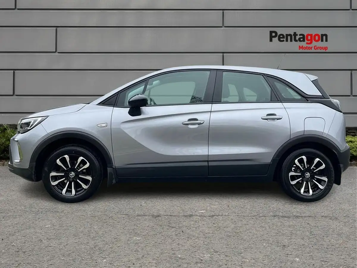2021-vauxhall-crossland-12i-se-nav-premium-big-11