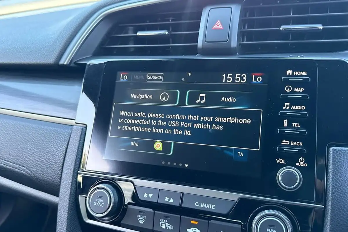 2020-honda-civic-10-vtec-turbo-sr-hatchback-5d-big-45