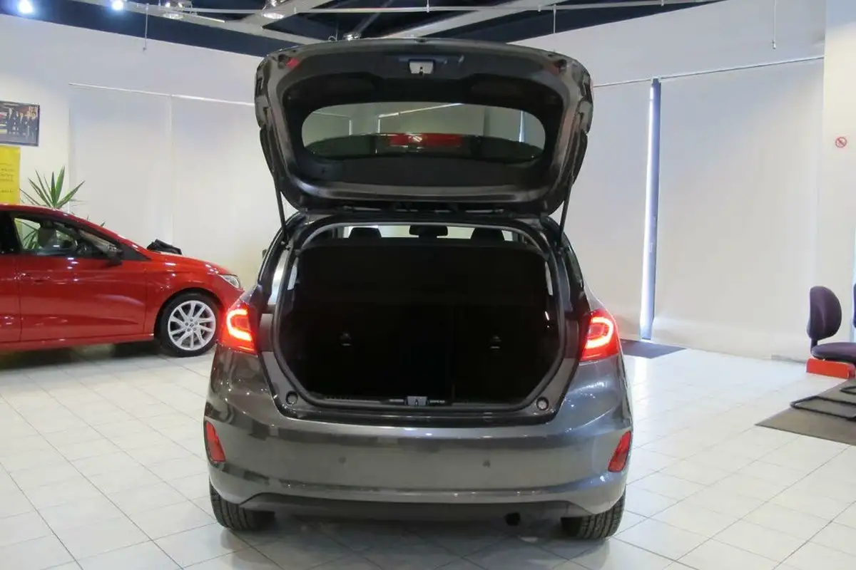 2017-ford-fiesta-10t-titanium-100ps-ecoboost-ss-5d-big-6