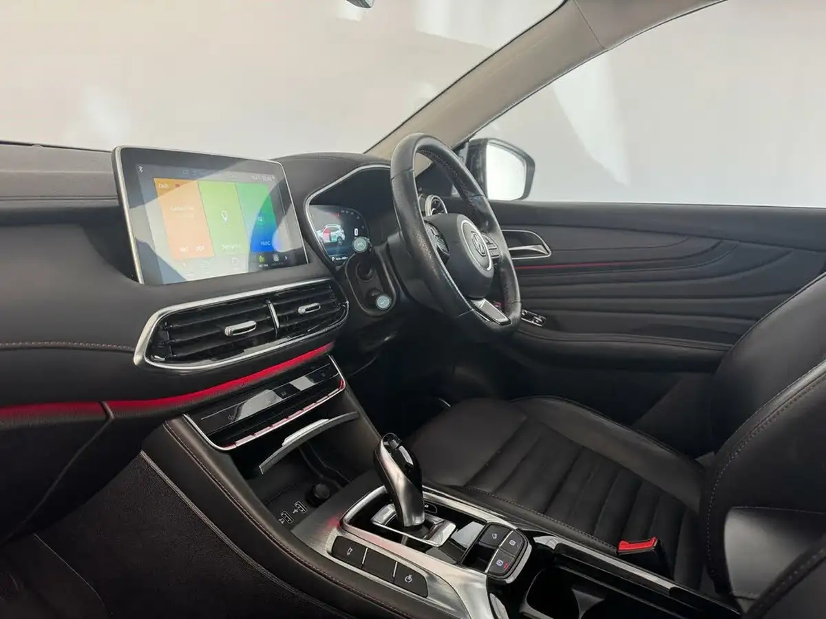 2022-mg-hs-15t-gdi-exclusive-258ps-plug-in-hybrid-auto-big-8