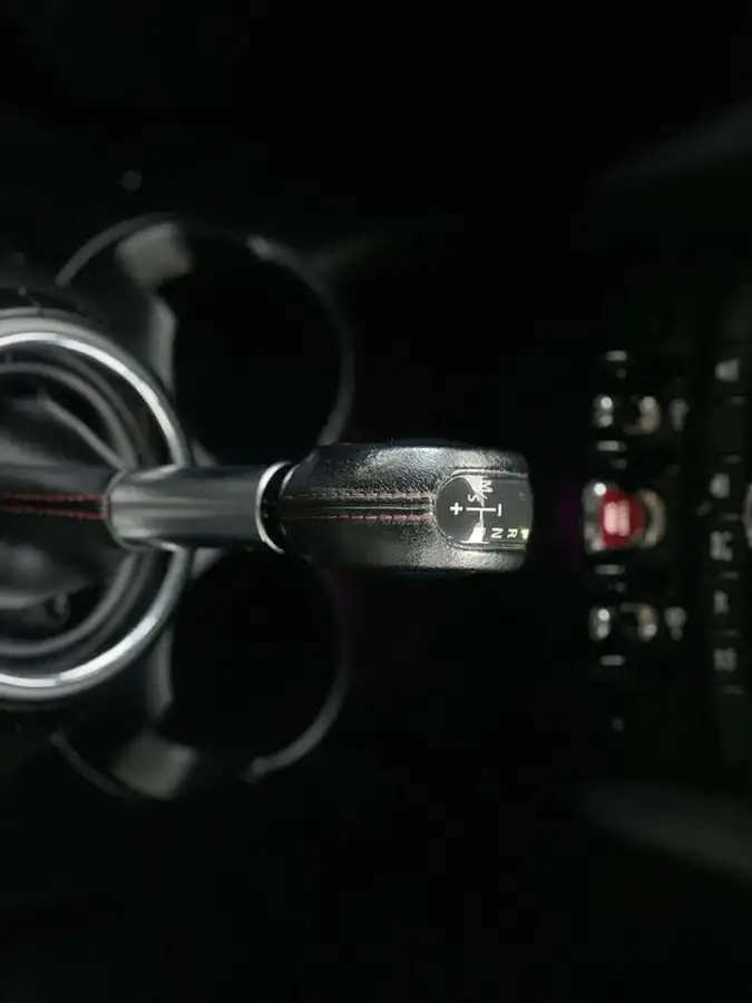 2015-mini-cooper-20-cooper-s-5d-sport-auto-big-11