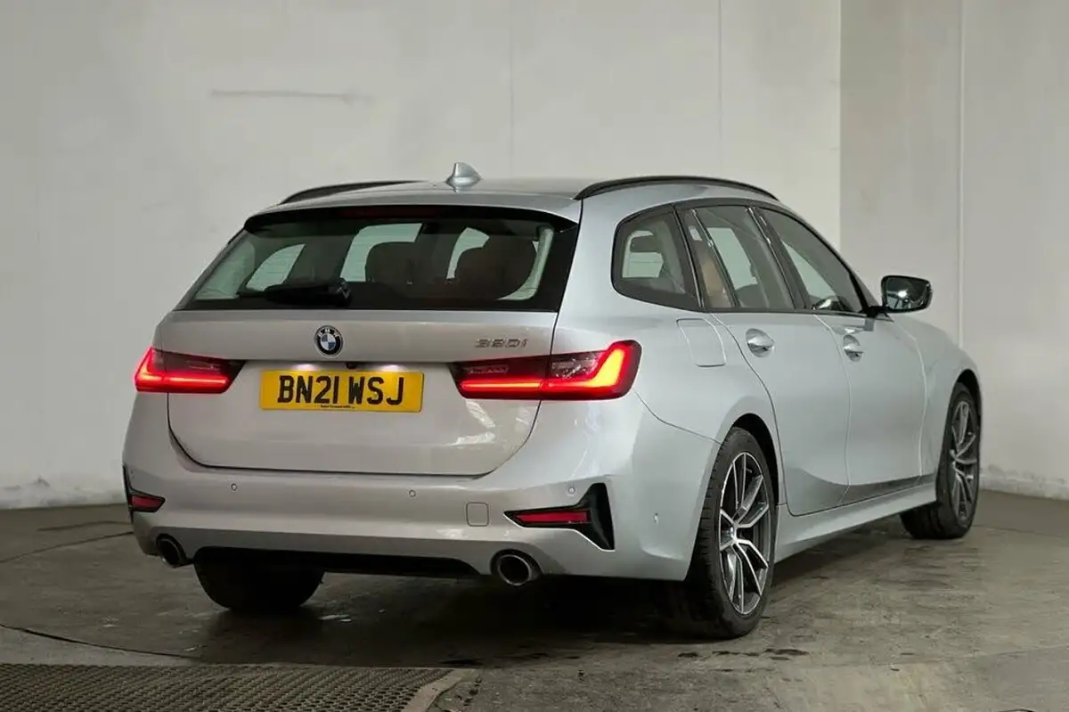 2021-bmw-3-series-20-320i-sport-touring-5d-big-20