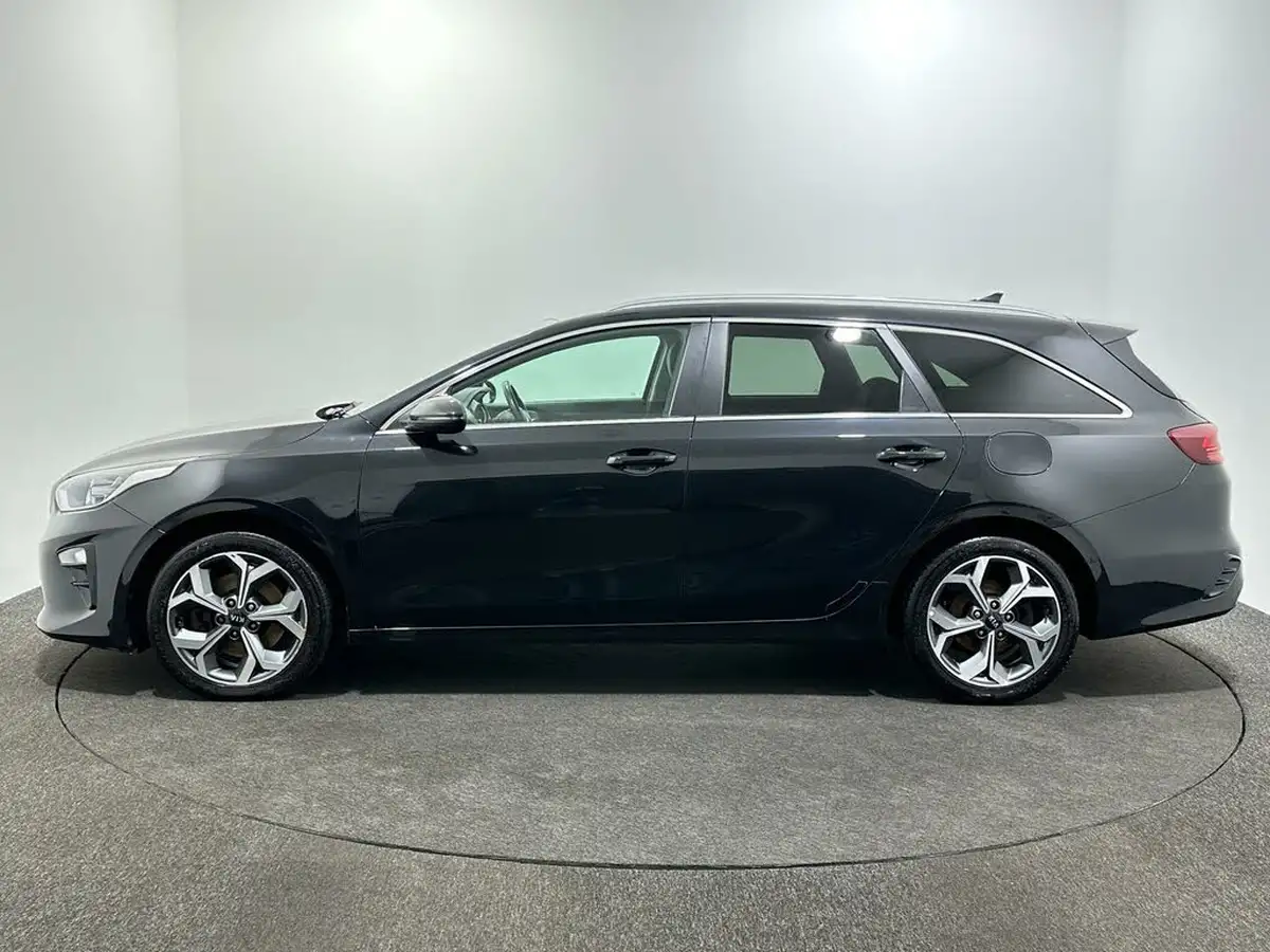 2019-kia-ceed-16crdi-3-sportswagon-big-3