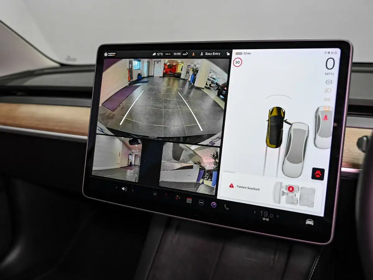 2021-tesla-model-3-e-standard-plus-big-10