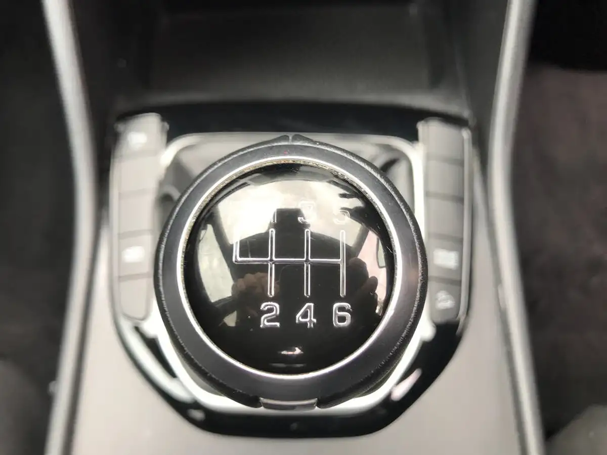 2022-hyundai-tucson-16-t-gdi-se-connect-150ps-big-15