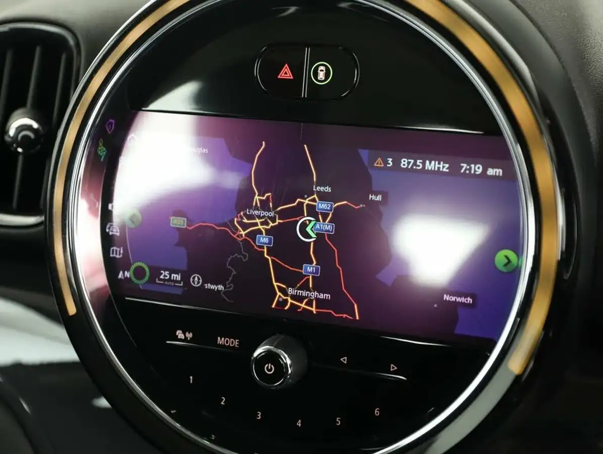 2020-mini-countryman-20td-cooper-d-classic-comfort-auto-big-22