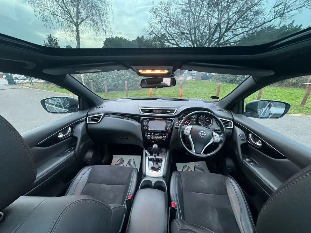 2017-nissan-qashqai-12-dig-t-n-vision-18in-xtronic-cvt-big-19