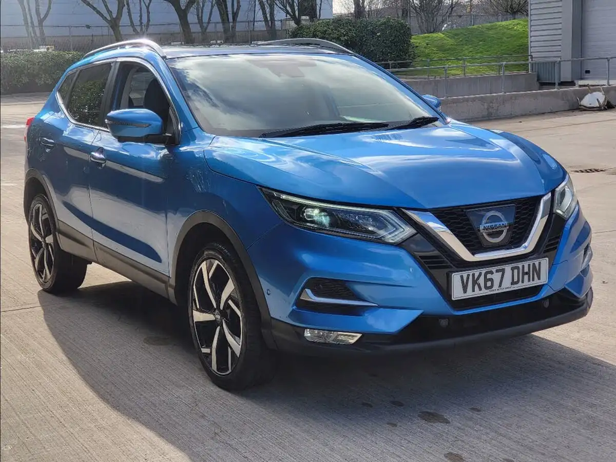 2017-nissan-qashqai-15dci-tekna-big-17