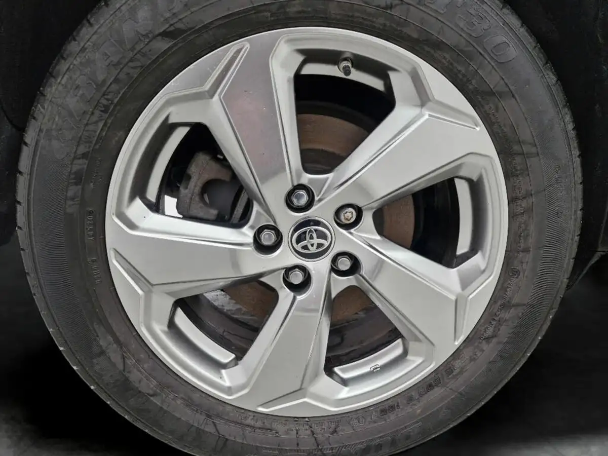 2021-toyota-rav4-25-vvt-i-design-215bhp-big-13