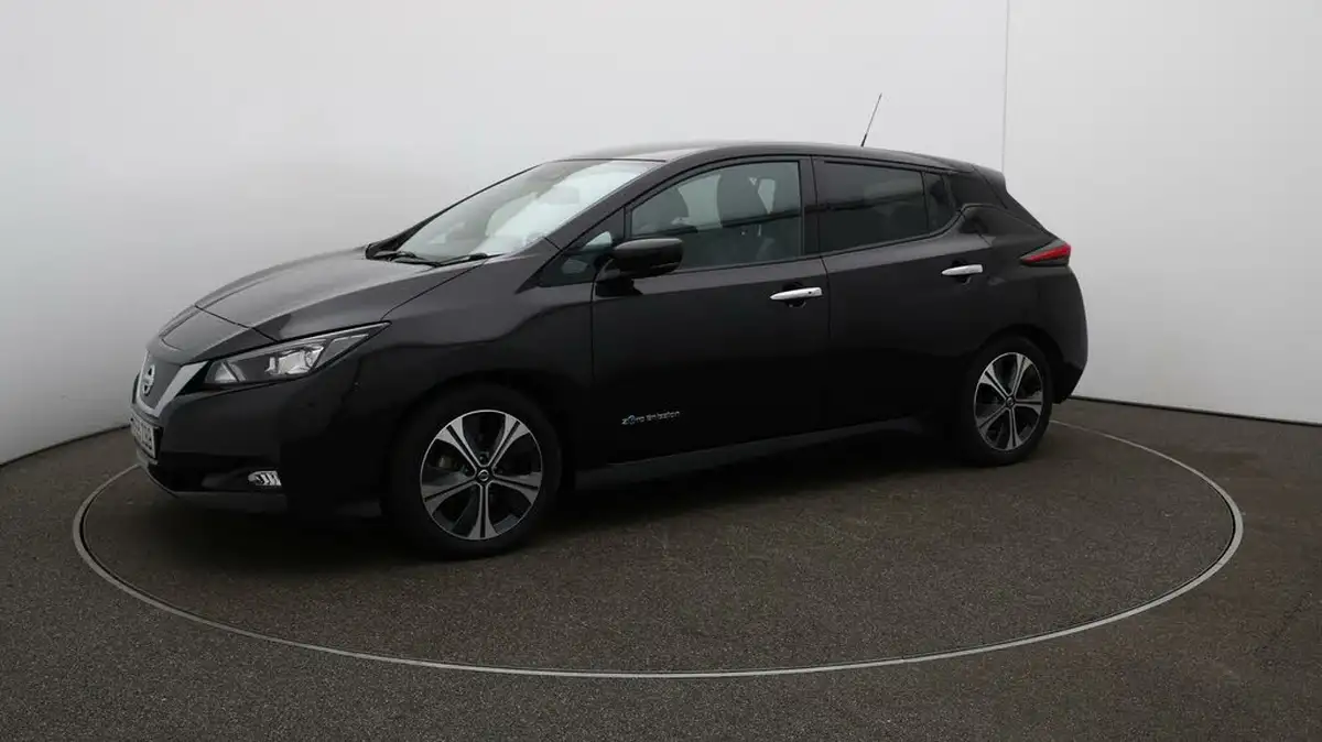 2020-nissan-leaf-e-tekna-big-58
