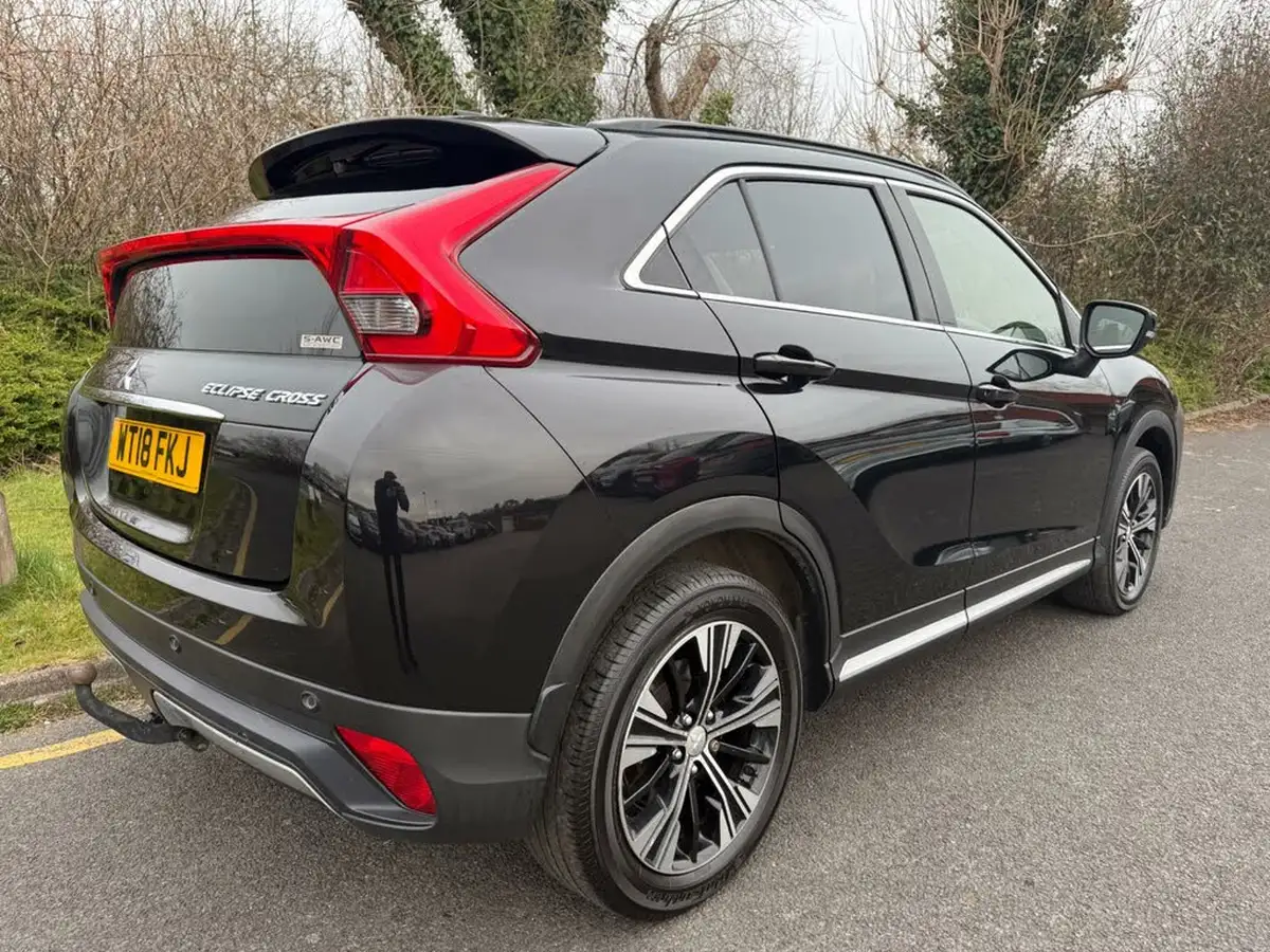 2018-mitsubishi-eclipse-cross-15-3-4wd-auto-big-6