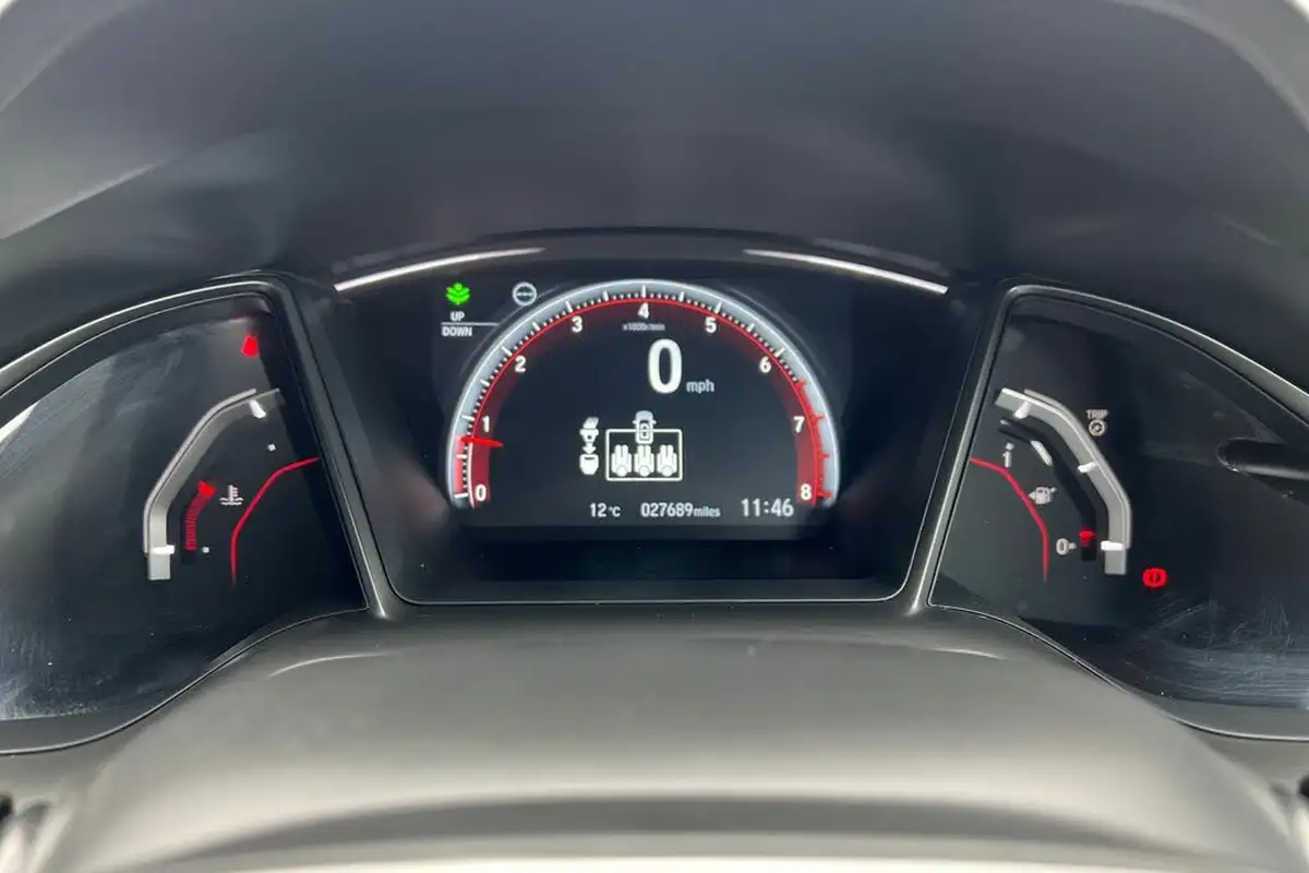 2017-honda-civic-15-vtec-turbo-sport-ss-big-13