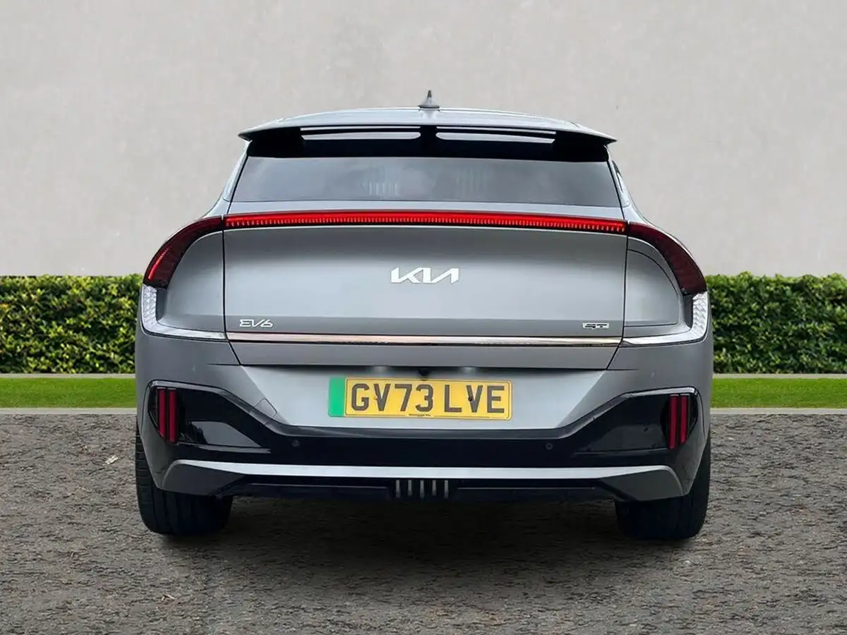 2024-kia-ev6-e-gt-big-3